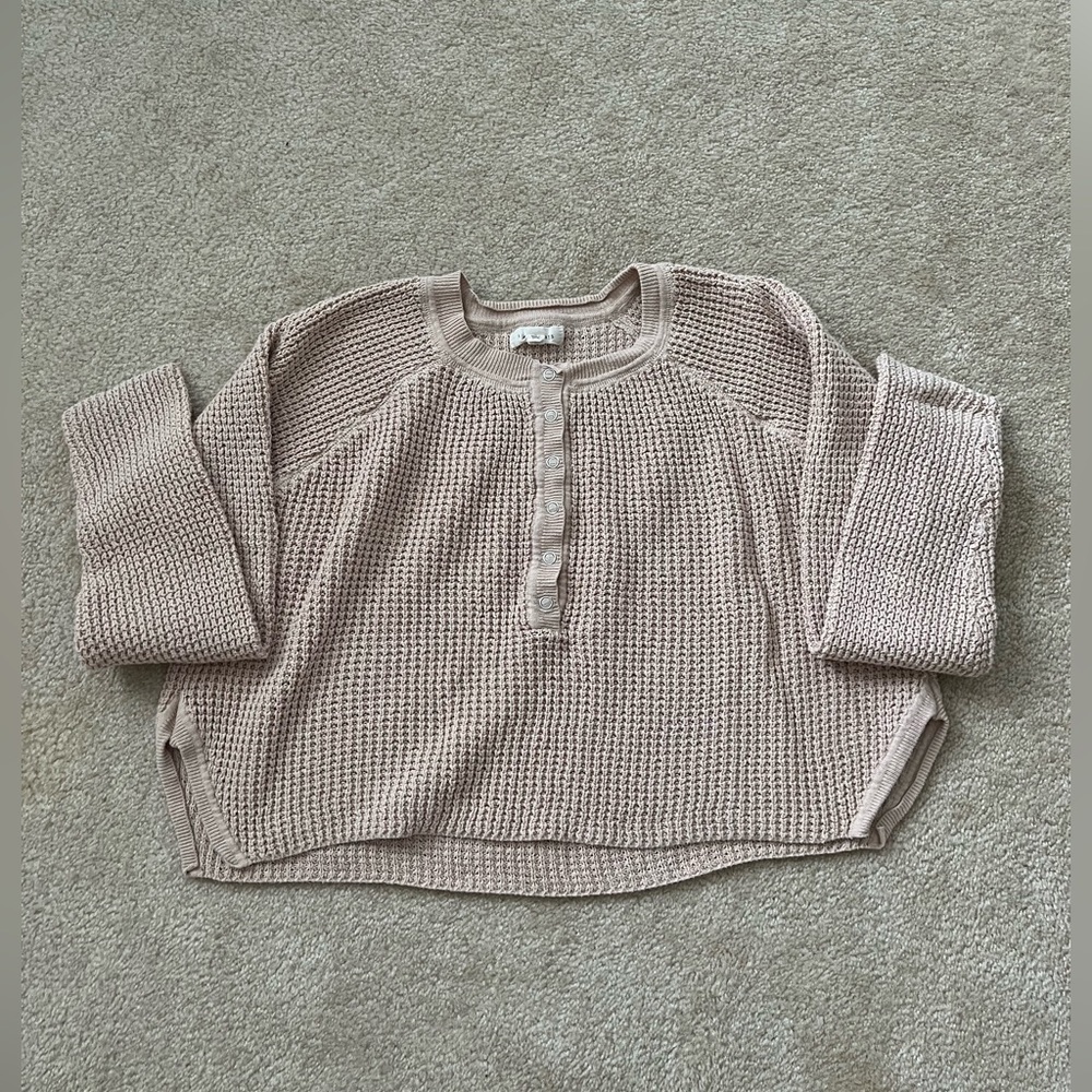Cute sweater!